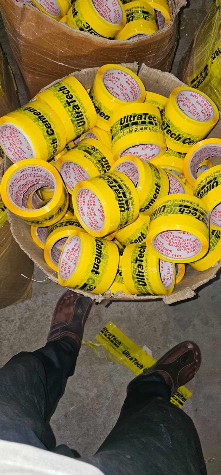 SHUTTERING TAPE ULTRA TECH CEMENT TAPE (40 MIC 3" 80 MTR )48 PIC BOX 12 ROLL